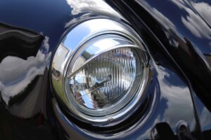 Headlight & Eyelid