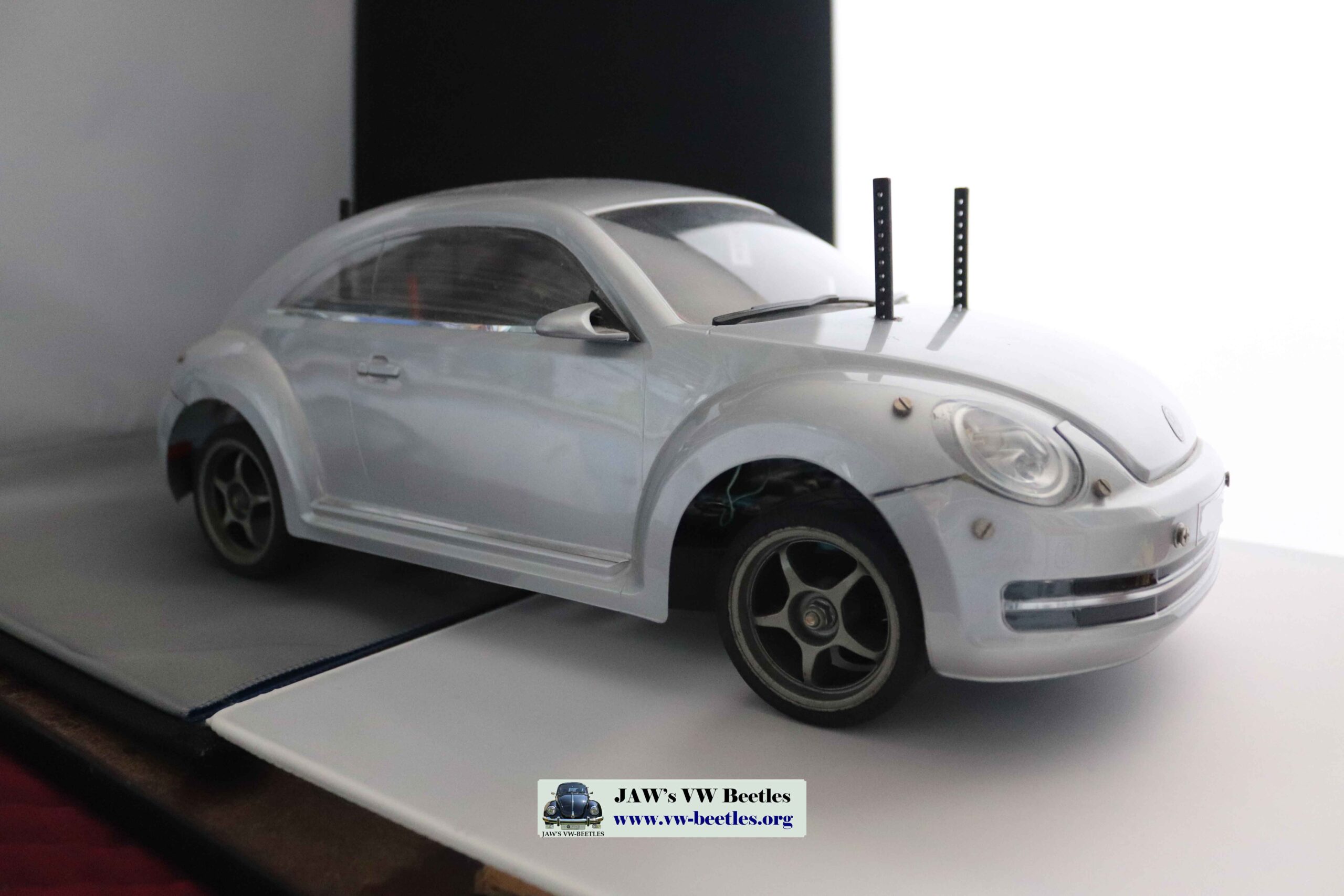 TT-01Chassis (1)