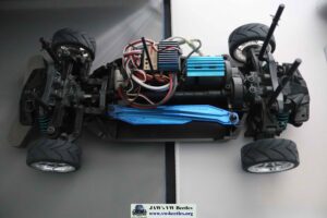 TT02D-Chassis (13)